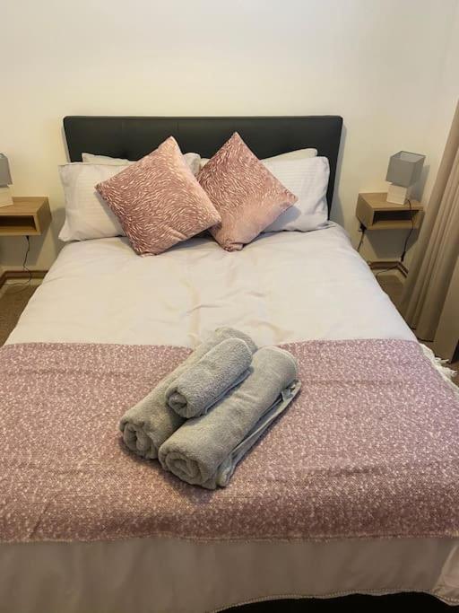 One Bedroom Ground Floor Flat Central Chichester Exteriör bild