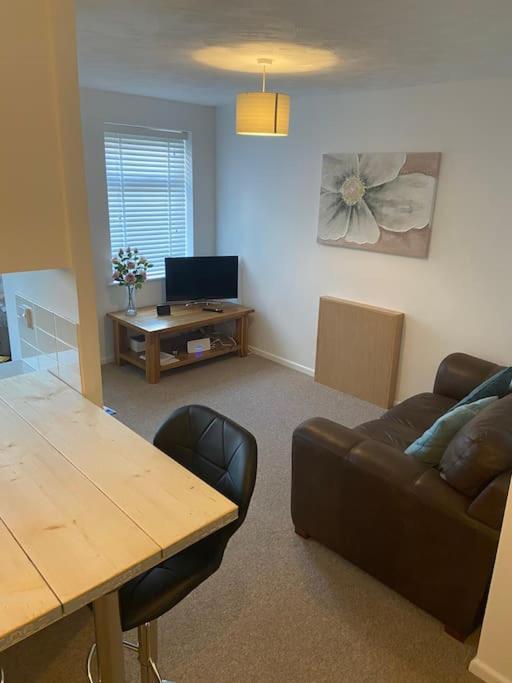 One Bedroom Ground Floor Flat Central Chichester Exteriör bild